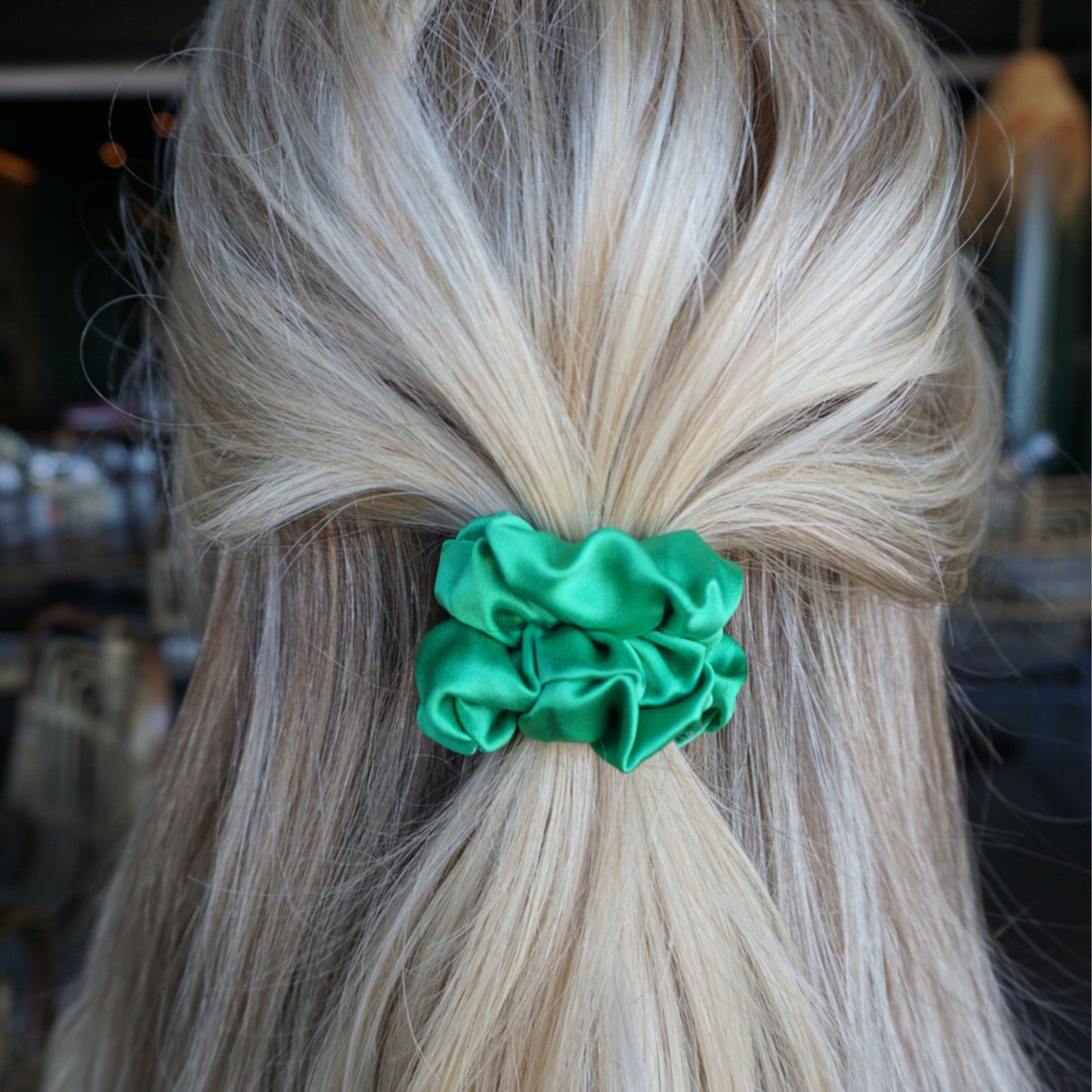 Silkes Scrunchie Medium Emerald green