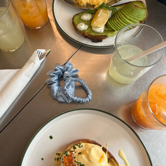 Silkes Scrunchie Duo Powder Blue