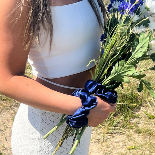 Silkes Scrunchie Large Navy Blue